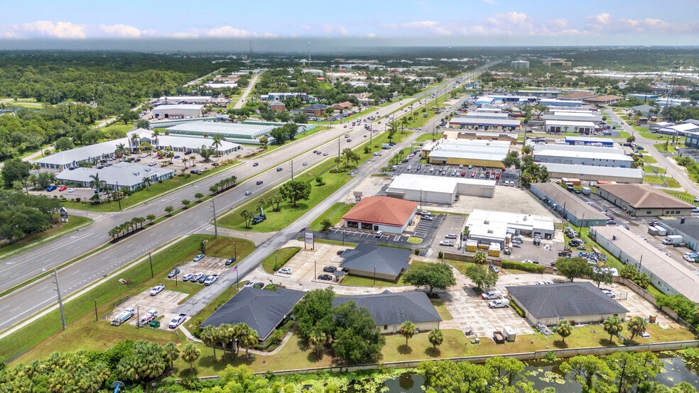 983 Tamiami Trl, Port Charlotte, FL for lease - Building Photo - Image 2 of 10