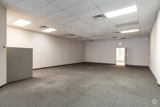 5072-5096 Corunna Rd, Flint, MI for lease Interior Photo- Image 2 of 6