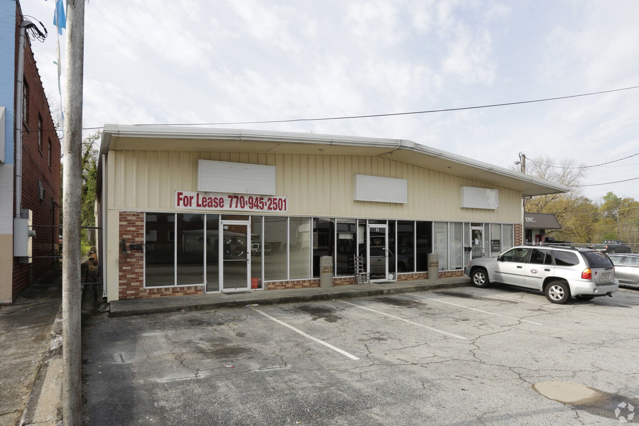 57-63 W Currahee St, Toccoa, GA for sale Primary Photo- Image 1 of 1