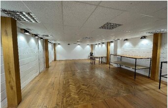 Moss Pit, Stafford for lease Interior Photo- Image 2 of 4