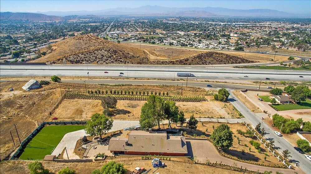 Quartz Canyon Rd, Riverside, CA for sale Building Photo- Image 1 of 1