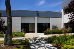 8953-8993 Complex Dr, San Diego CA - Warehouse