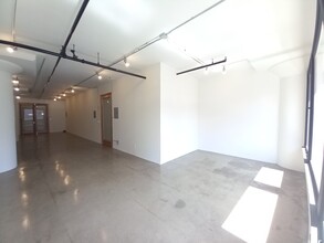 120 E 8th St, Los Angeles, CA for lease Interior Photo- Image 2 of 2