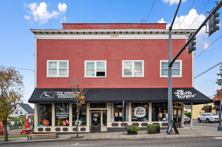 919 7th St, Oregon City, OR for sale - Building Photo - Image 1 of 9