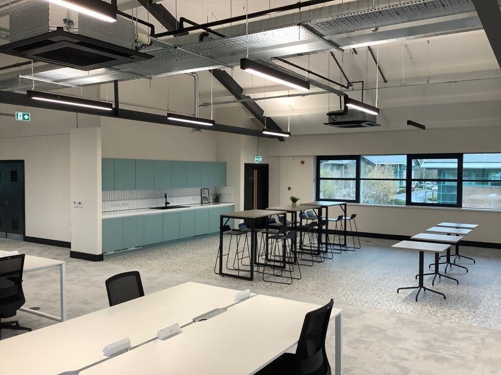 Edward Ct, Altrincham for lease Interior Photo- Image 1 of 19