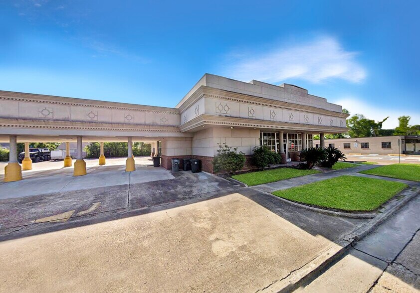 1100 Enterprise Blvd, Lake Charles, LA 70601 Retail for Sale