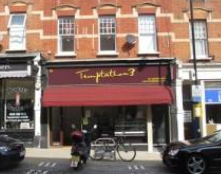 26 Leopold Rd, London, SW19 7BB