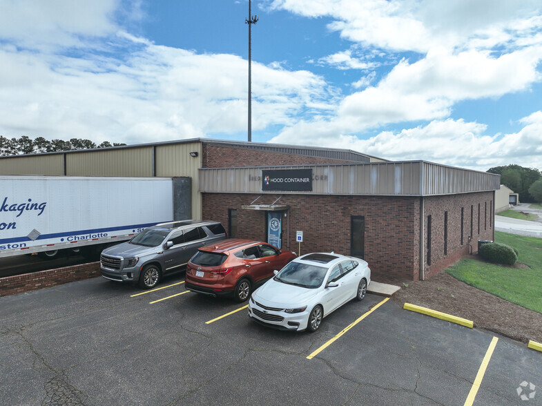 844 Meacham Rd, Statesville, NC for lease - Primary Photo - Image 1 of 9