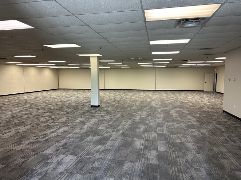 2277-2297 Arbor Blvd, Dayton, OH for lease - Interior Photo - Image 3 of 6