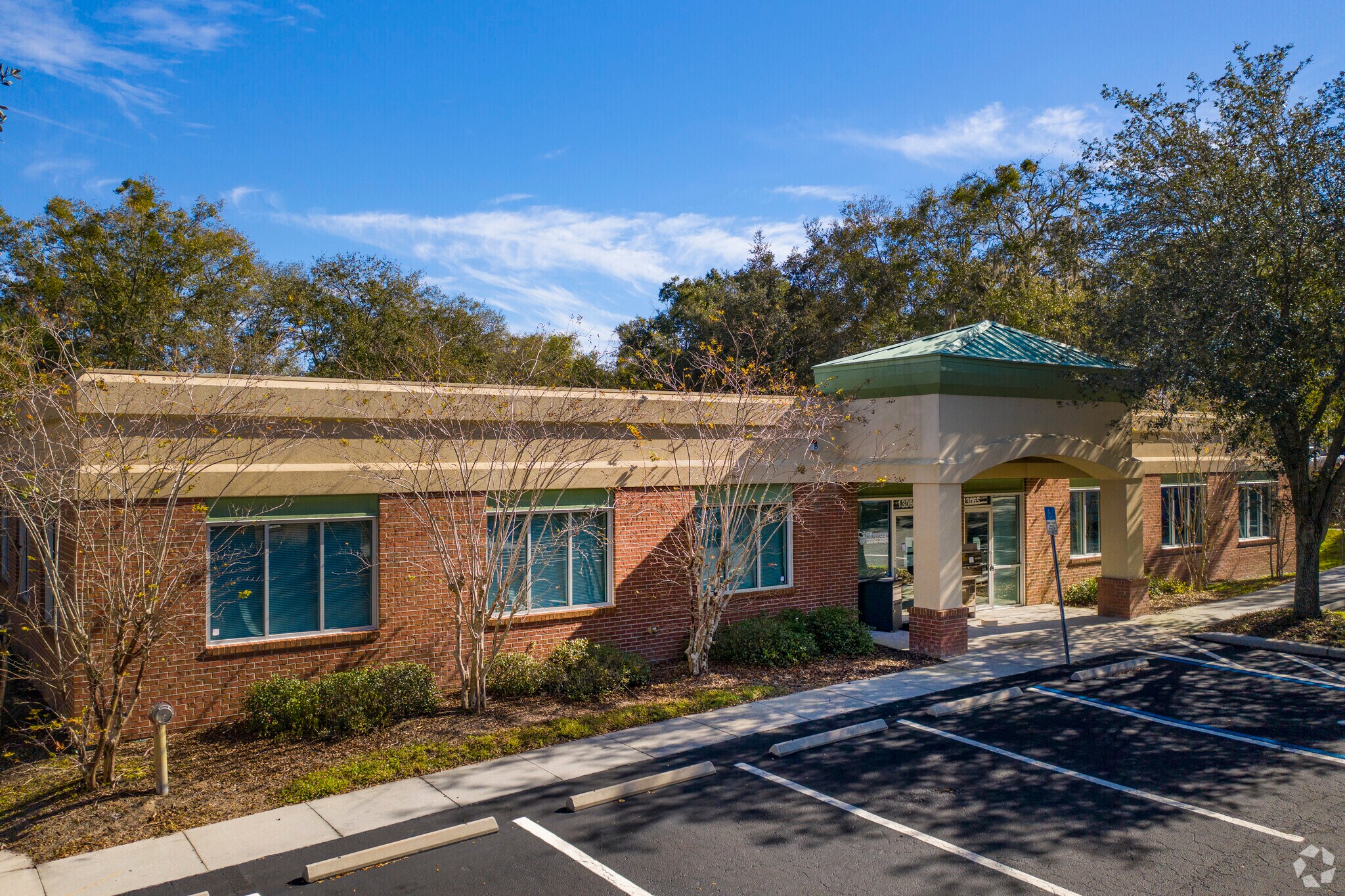 13065 N Telecom Pky, Tampa, FL for sale Primary Photo- Image 1 of 1