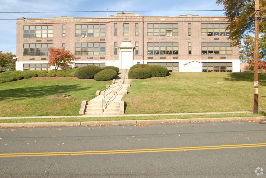 330 South Ave, Fanwood, NJ for sale - Building Photo - Image 3 of 6