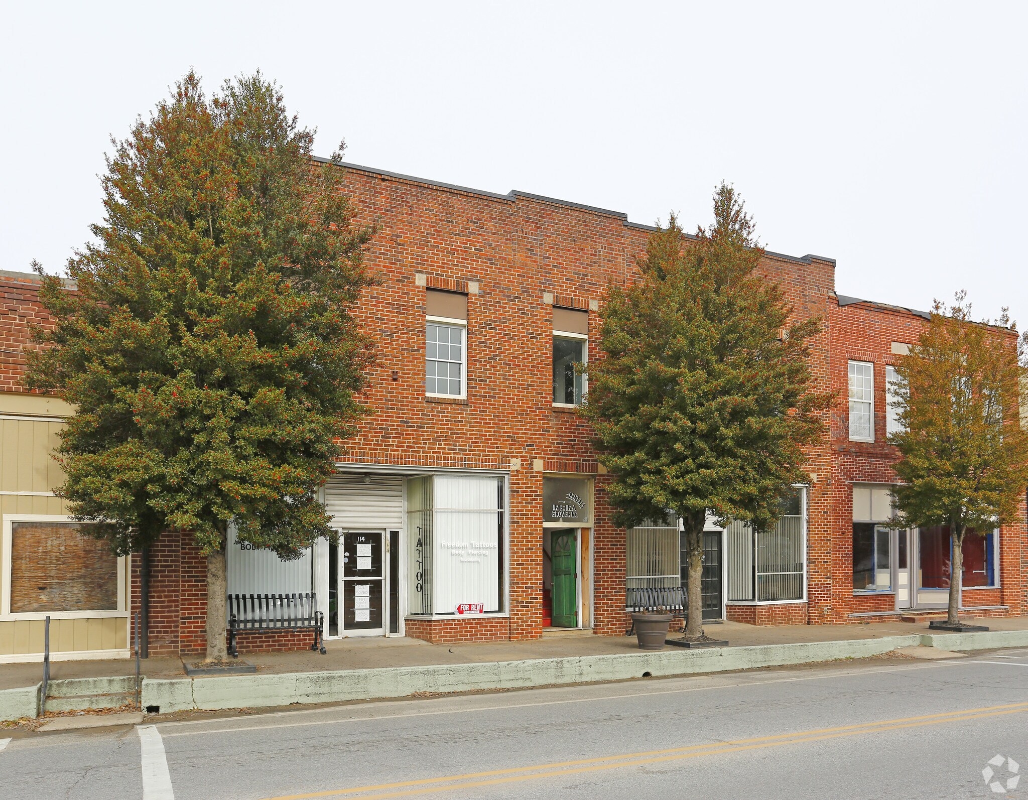 110-114 S Main St, Grover, NC for sale Primary Photo- Image 1 of 1
