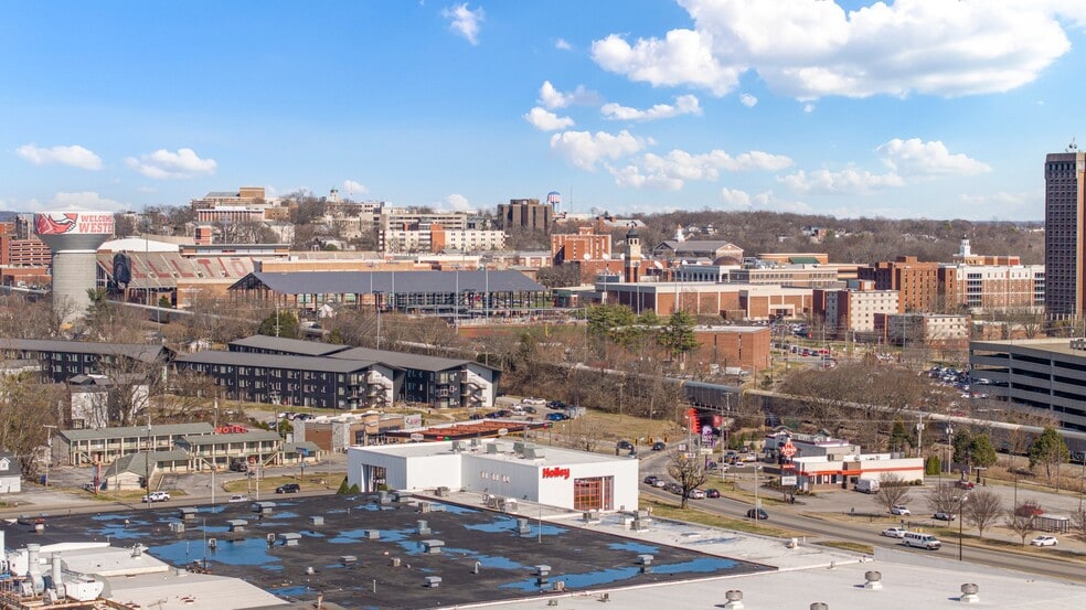 1801 Russellville Rd, Bowling Green, KY for sale - Building Photo - Image 2 of 10