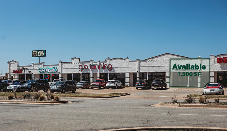 4404 NW Cache Rd, Lawton, OK for sale - Primary Photo - Image 1 of 1