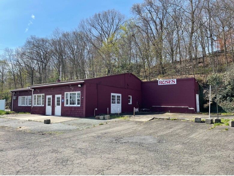 408-420 Forest Rd, West Haven, CT for lease - Building Photo - Image 2 of 4