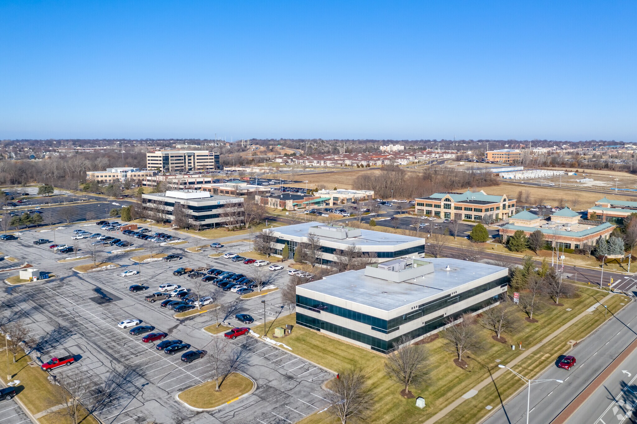 12900 Metcalf Ave, Overland Park, KS 66213 Southcreek I