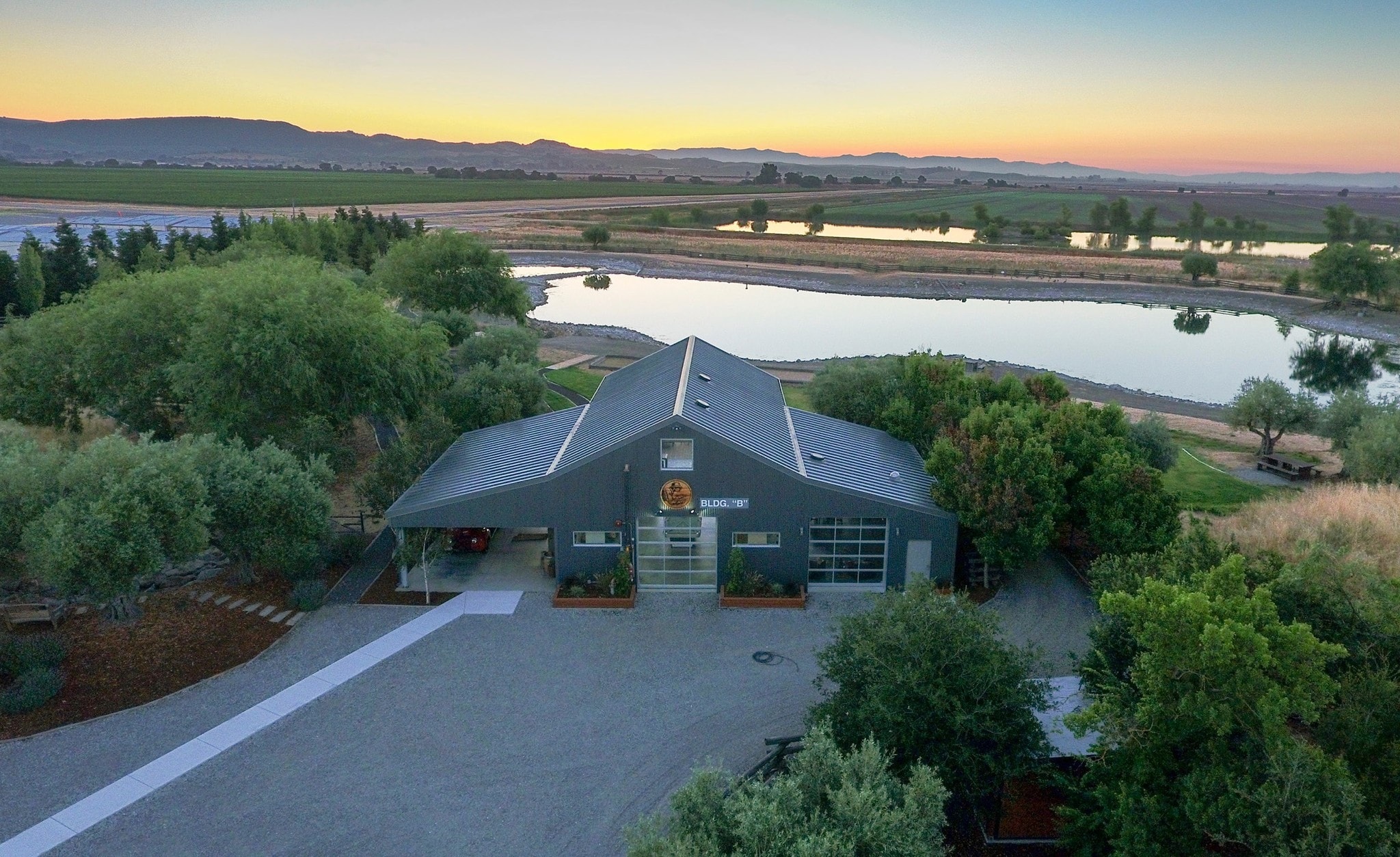 24120 Arnold Dr, Sonoma, CA for sale Primary Photo- Image 1 of 22