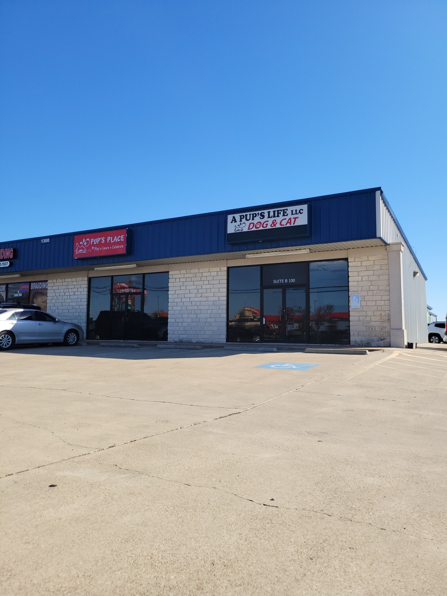 1300 W Stan Schlueter Loop, Killeen, TX for lease Interior Photo- Image 1 of 8