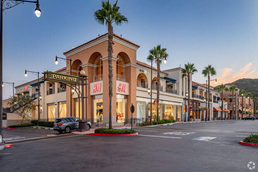 1905 Calle Barcelona, Carlsbad, CA for sale - Building Photo - Image 1 of 1