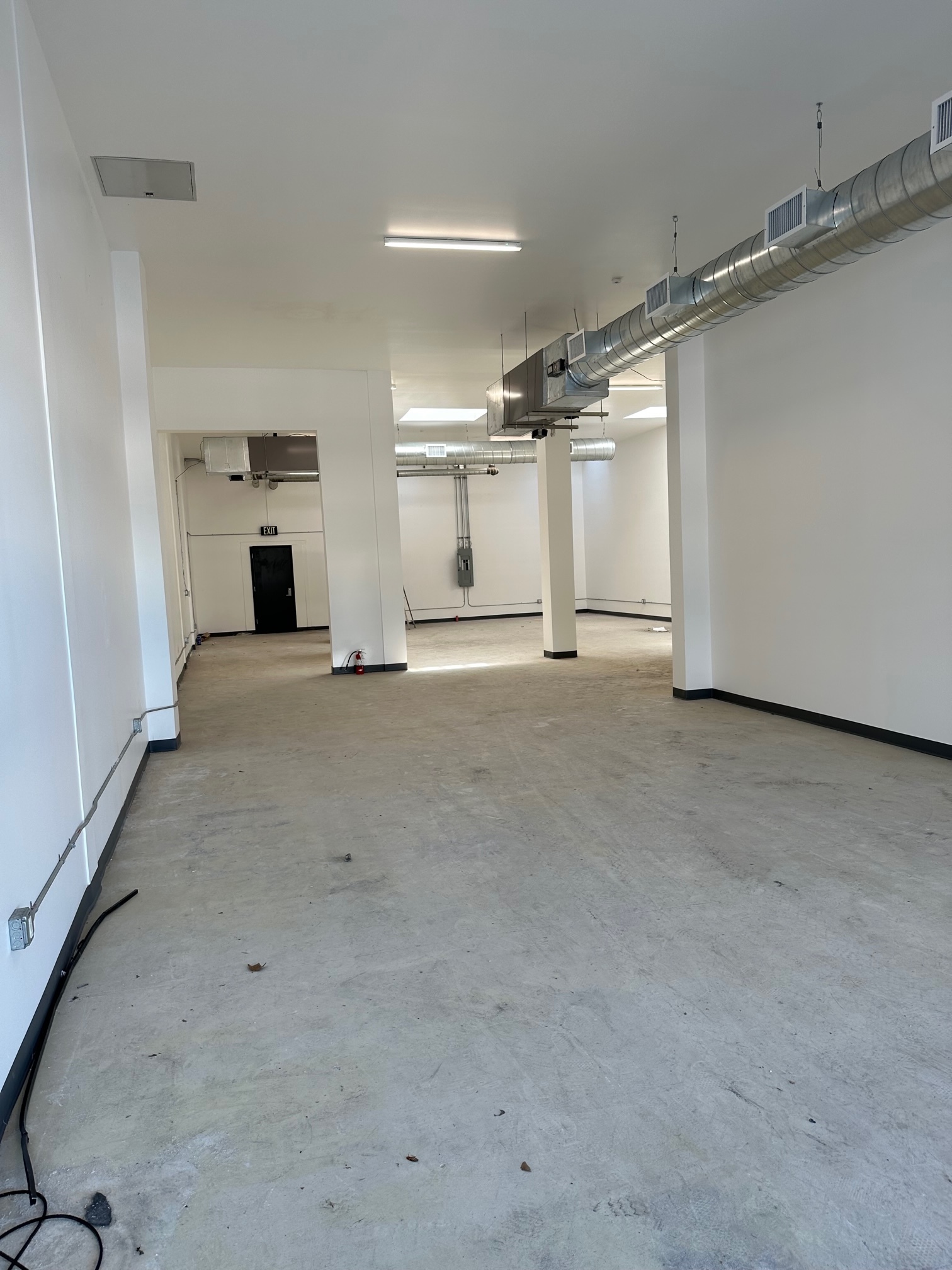 240-248 S Western Ave, Los Angeles, CA for lease Interior Photo- Image 1 of 1