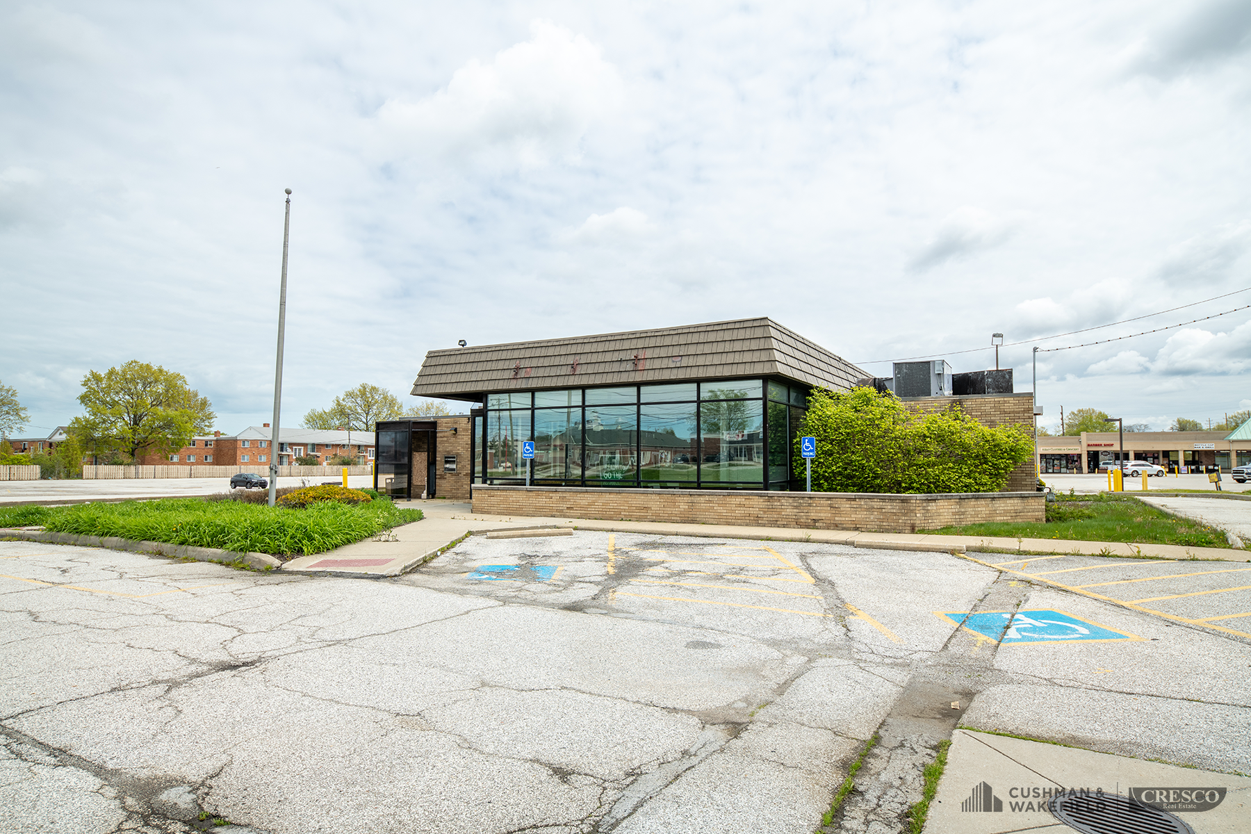 5775 Chevrolet Blvd, Parma, OH for lease Building Photo- Image 1 of 9