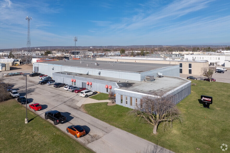1140 Blair Rd, Burlington, ON for sale - Building Photo - Image 2 of 33