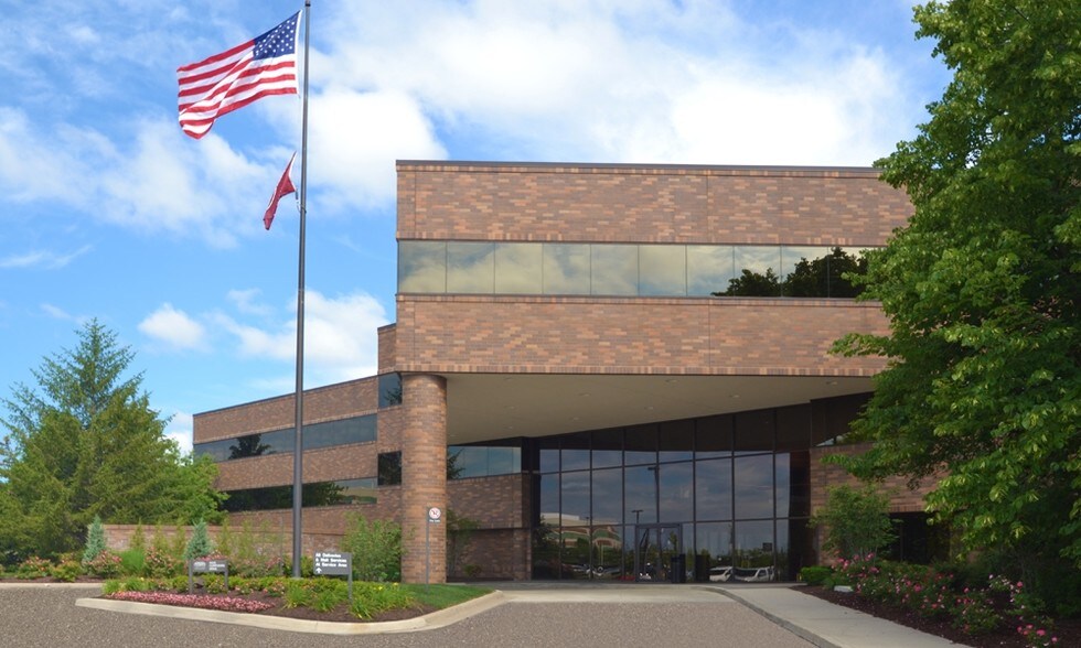 5435 Corporate Dr, Troy, MI, 48098 Office Space For Lease