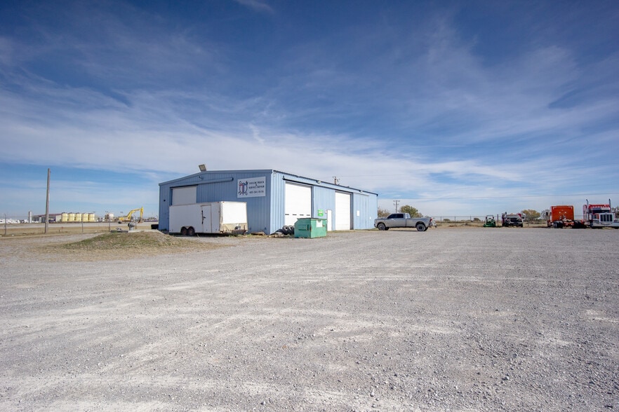 3519 Jensen Rd E, El Reno, OK for sale - Building Photo - Image 3 of 16