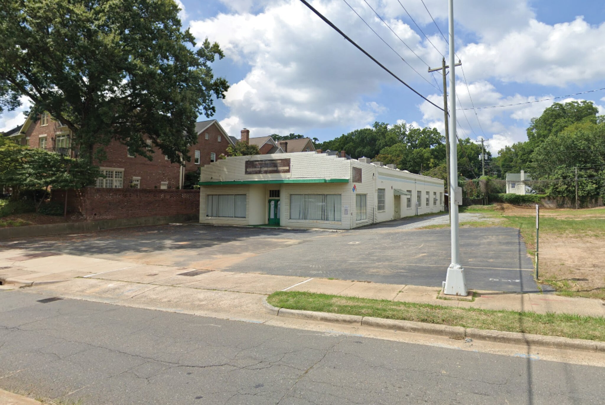 918 E Morehead St, Charlotte, NC for sale Primary Photo- Image 1 of 2