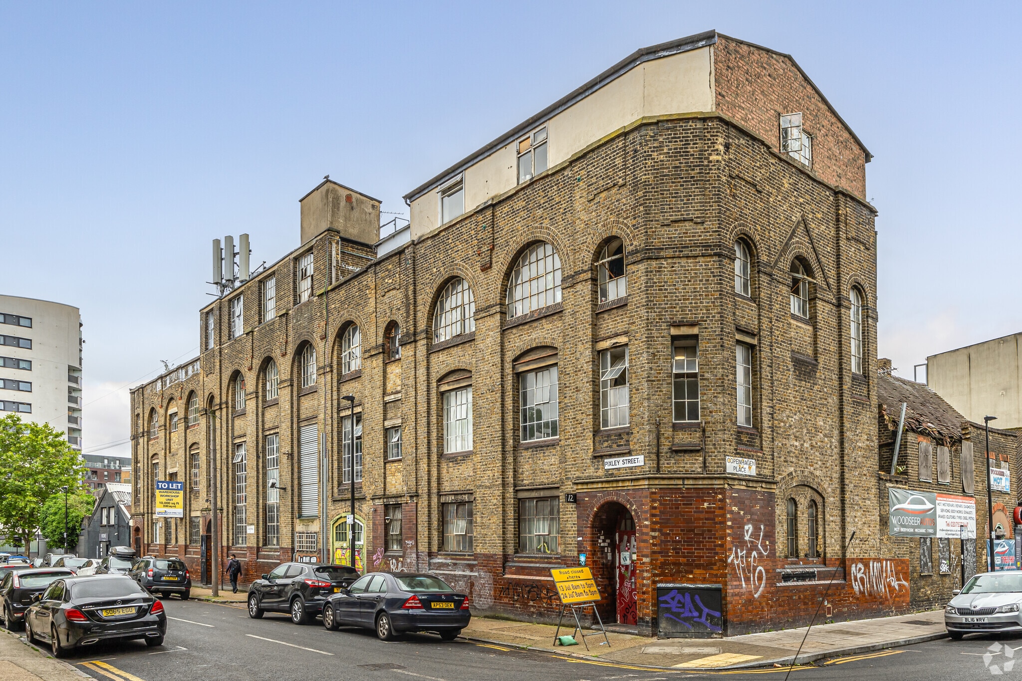 12-14B Pixley St, London for sale Primary Photo- Image 1 of 1