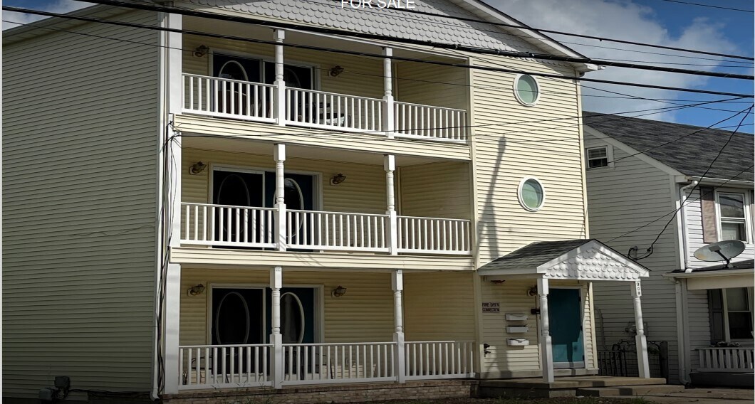 308 W Commerce St, Smyrna, DE 19977