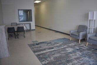 10060 Rushing Rd, El Paso, TX for lease Interior Photo- Image 2 of 9