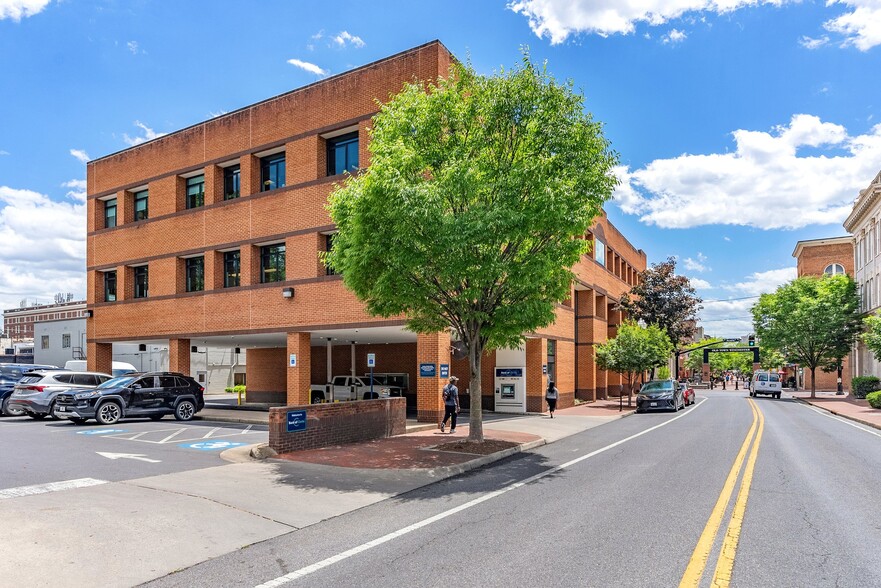 202 N Loudoun St, Winchester, VA for sale - Building Photo - Image 3 of 7