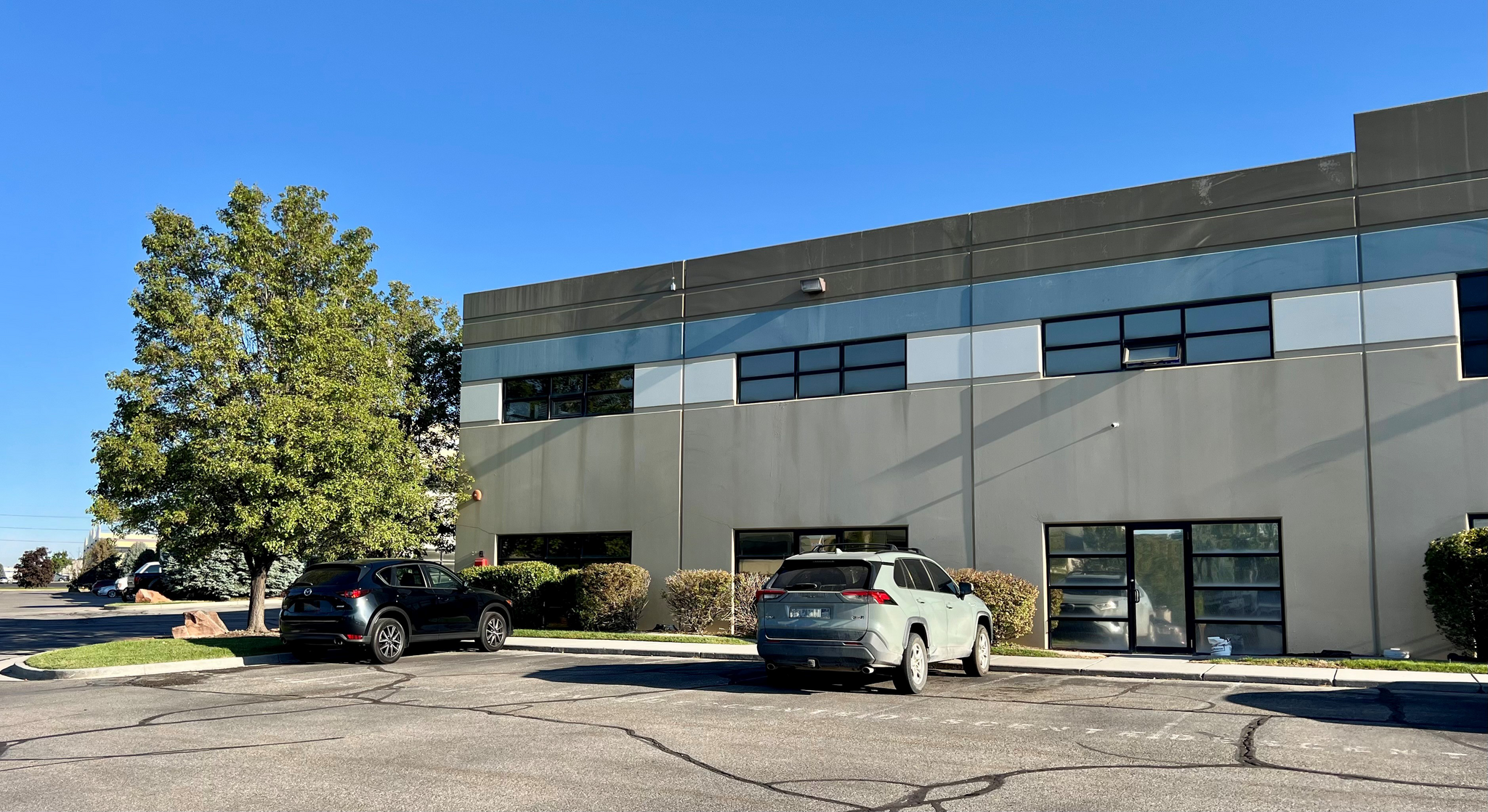 334 N Marshall Way, Layton, UT for lease Building Photo- Image 1 of 1