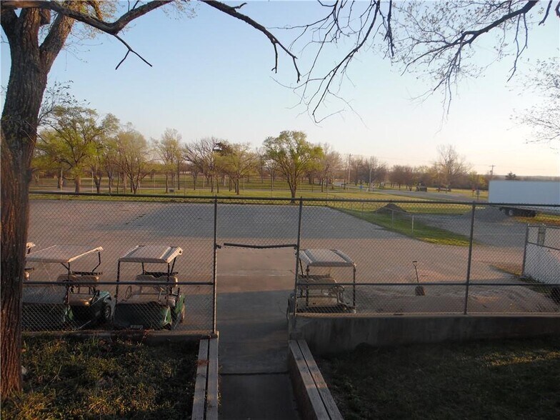 22975 Highway 368, Vassar, KS for sale - Building Photo - Image 3 of 5