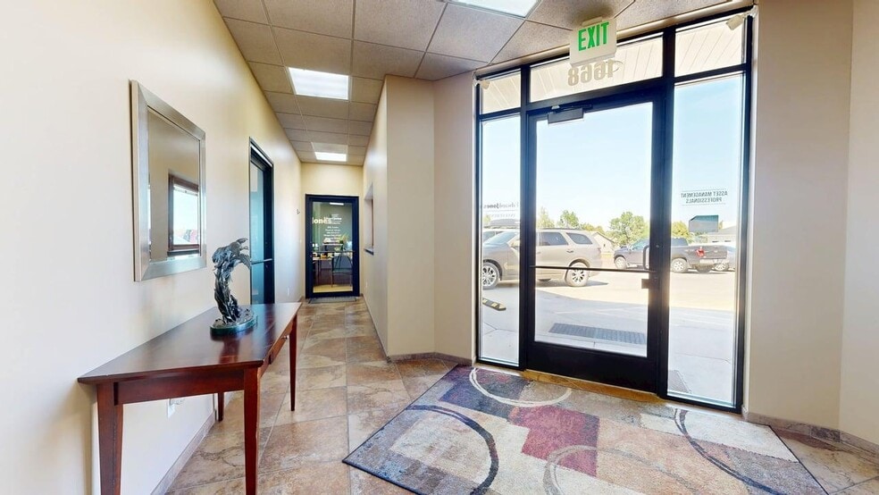 1668 Gleneagles Blvd, Billings, MT for sale - Building Photo - Image 2 of 23