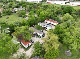 3182 Brownie Campbell Rd, Houston TX - Mobile Home or RV Park