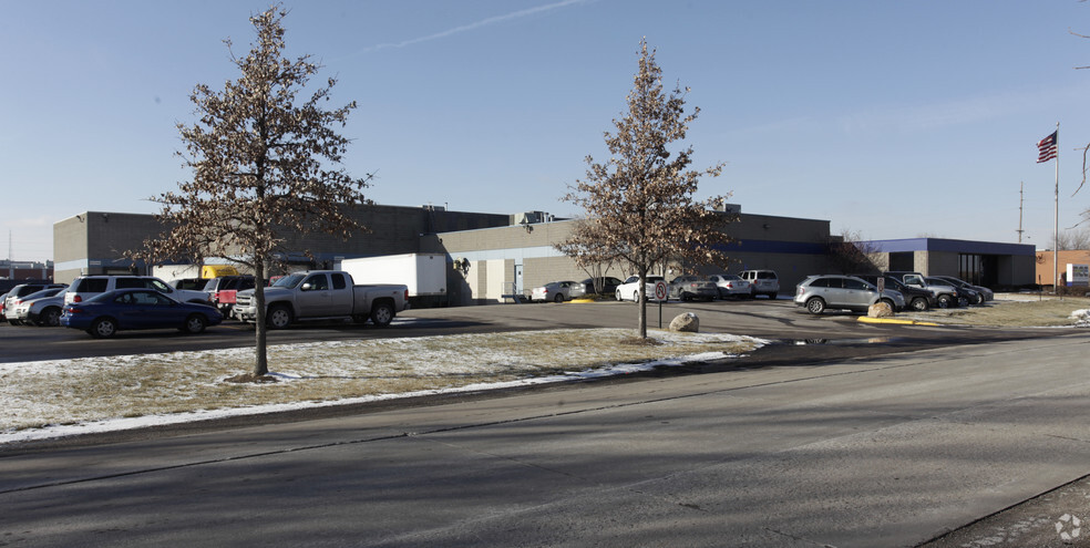 4130 S 94th St, Omaha, NE for lease - Primary Photo - Image 1 of 4