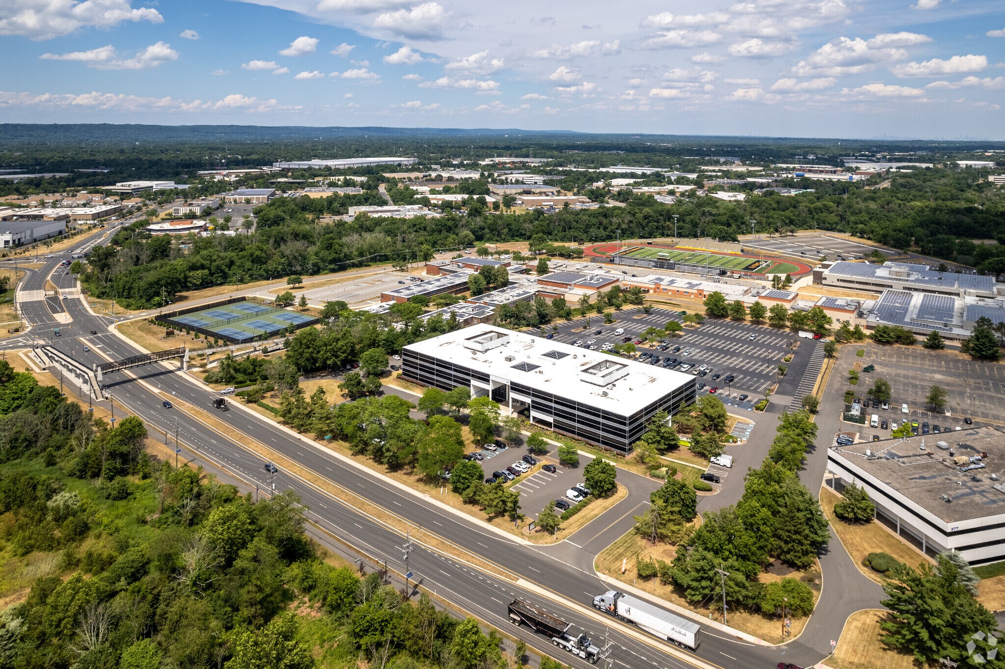 371 Hoes Ln, Piscataway, NJ 08854 371 Hoes Lane