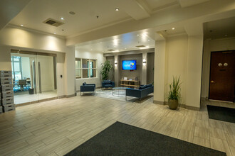 5441 Kietzke Ln, Reno, NV for lease Lobby- Image 2 of 15