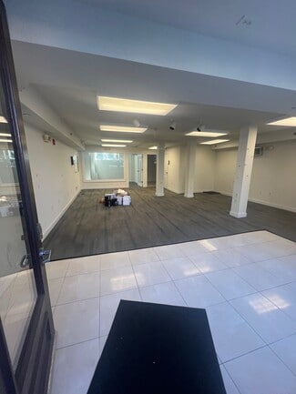 More details for 277 Grand St, Jersey City, NJ - Office/Retail for Lease