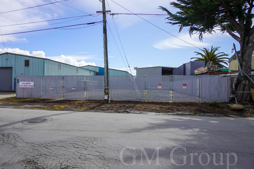 134 Harvard ave, Half Moon Bay, CA for lease - Primary Photo - Image 1 of 8