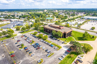 4201 Westown Pky, West Des Moines, IA - aerial  map view