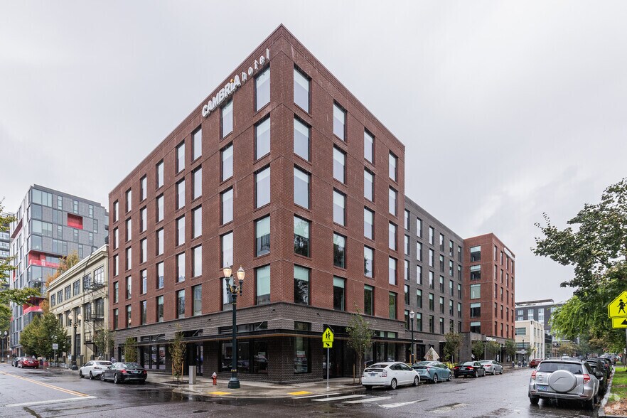 105 NW Park Ave, Portland, OR for lease - Building Photo - Image 2 of 4