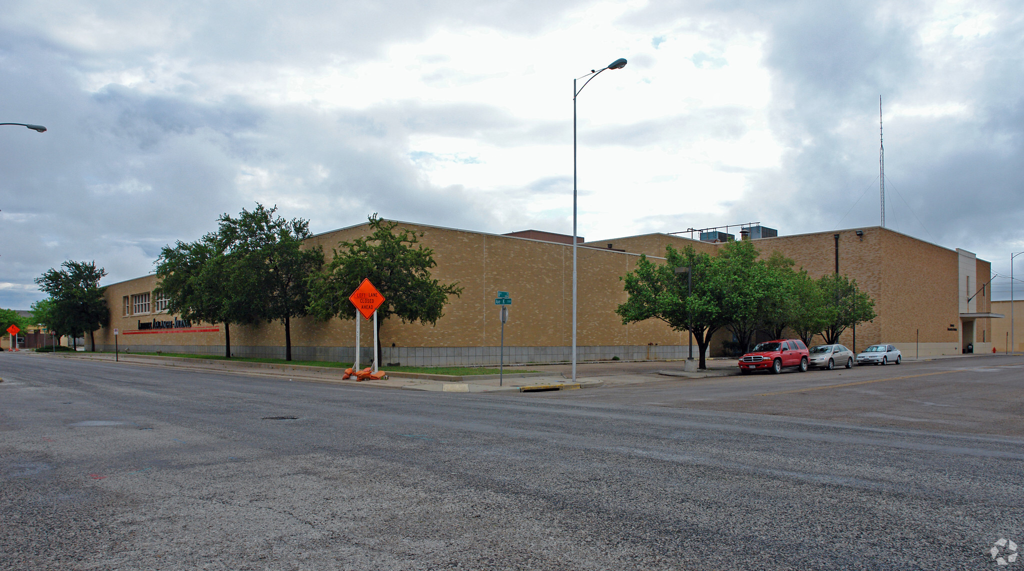 710 Avenue J, Lubbock, TX for sale Primary Photo- Image 1 of 1