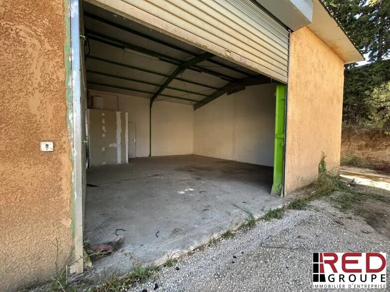 Industrial in Gardanne for lease - Interior Photo - Image 3 of 6