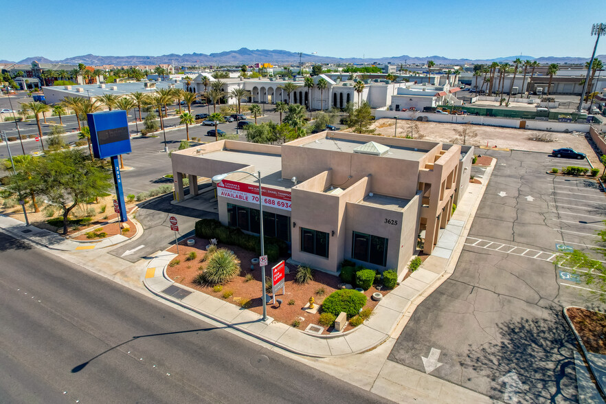 3625 W Russell Rd, Las Vegas, NV for lease - Building Photo - Image 2 of 5