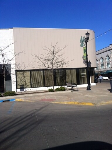 137 W Michigan St, South Bend, IN for sale Primary Photo- Image 1 of 1