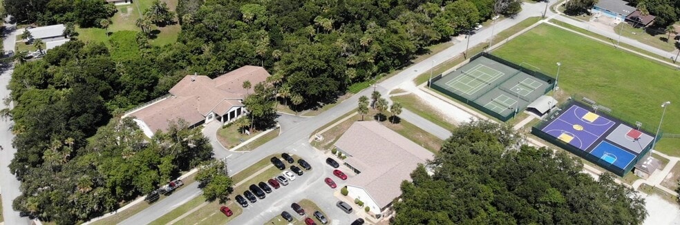 301 Milford Pl, New Smyrna Beach, FL for sale - Building Photo - Image 2 of 16