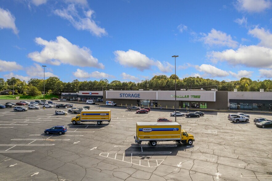 700 E Main St, Duncan, SC for sale - Building Photo - Image 1 of 12